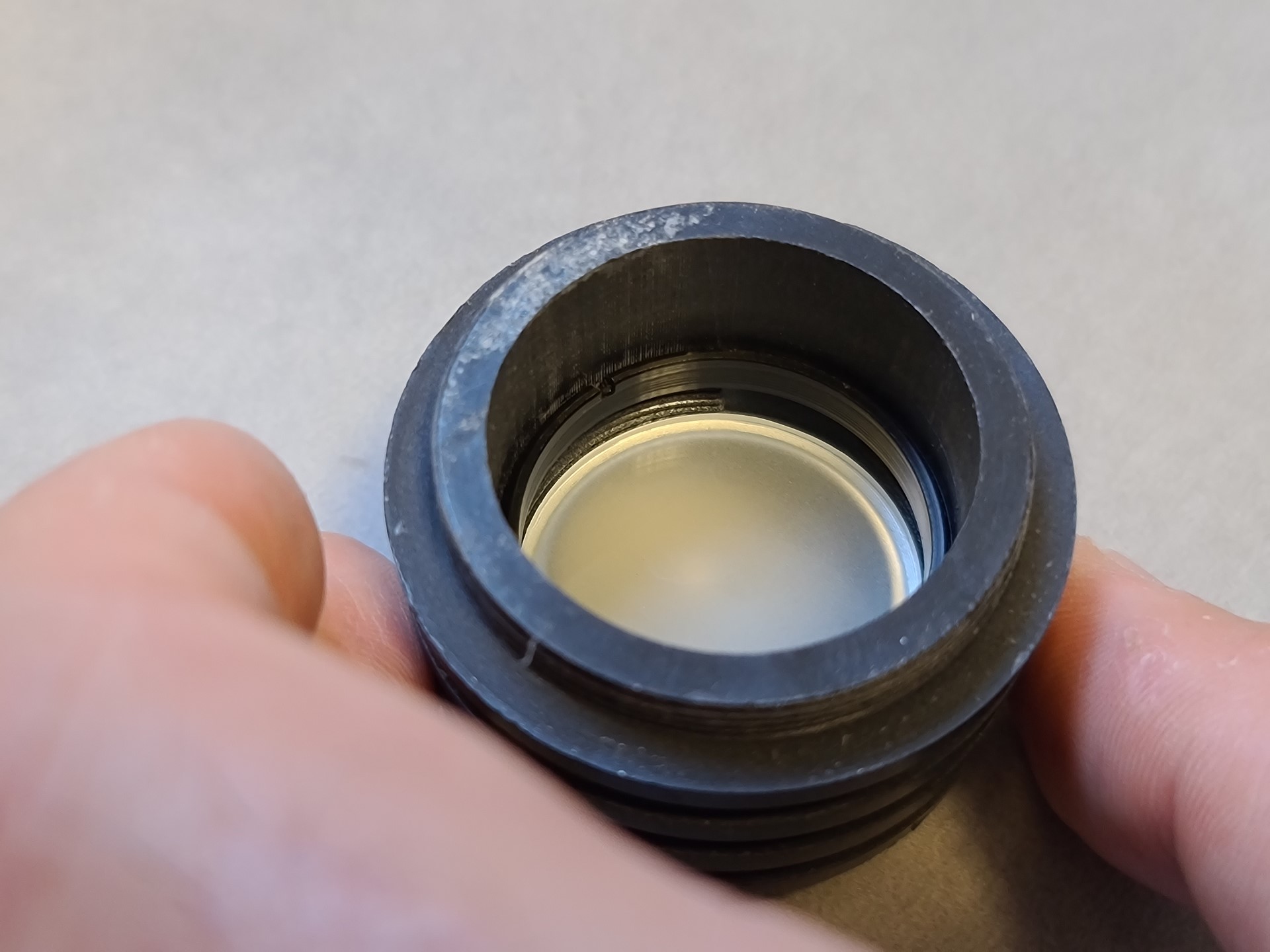 Nettoyage des lentilles du bloc ampoule du microscope SVT Labs